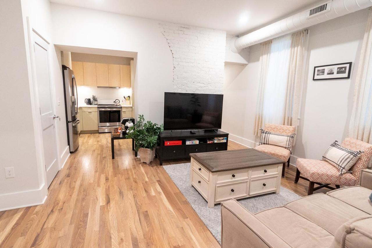 Spacious 2 Bed 2 Bath Downtown Otr Condo Minutes Walk To The Reds Bengals Stadium & More! Cincinnati Kültér fotó